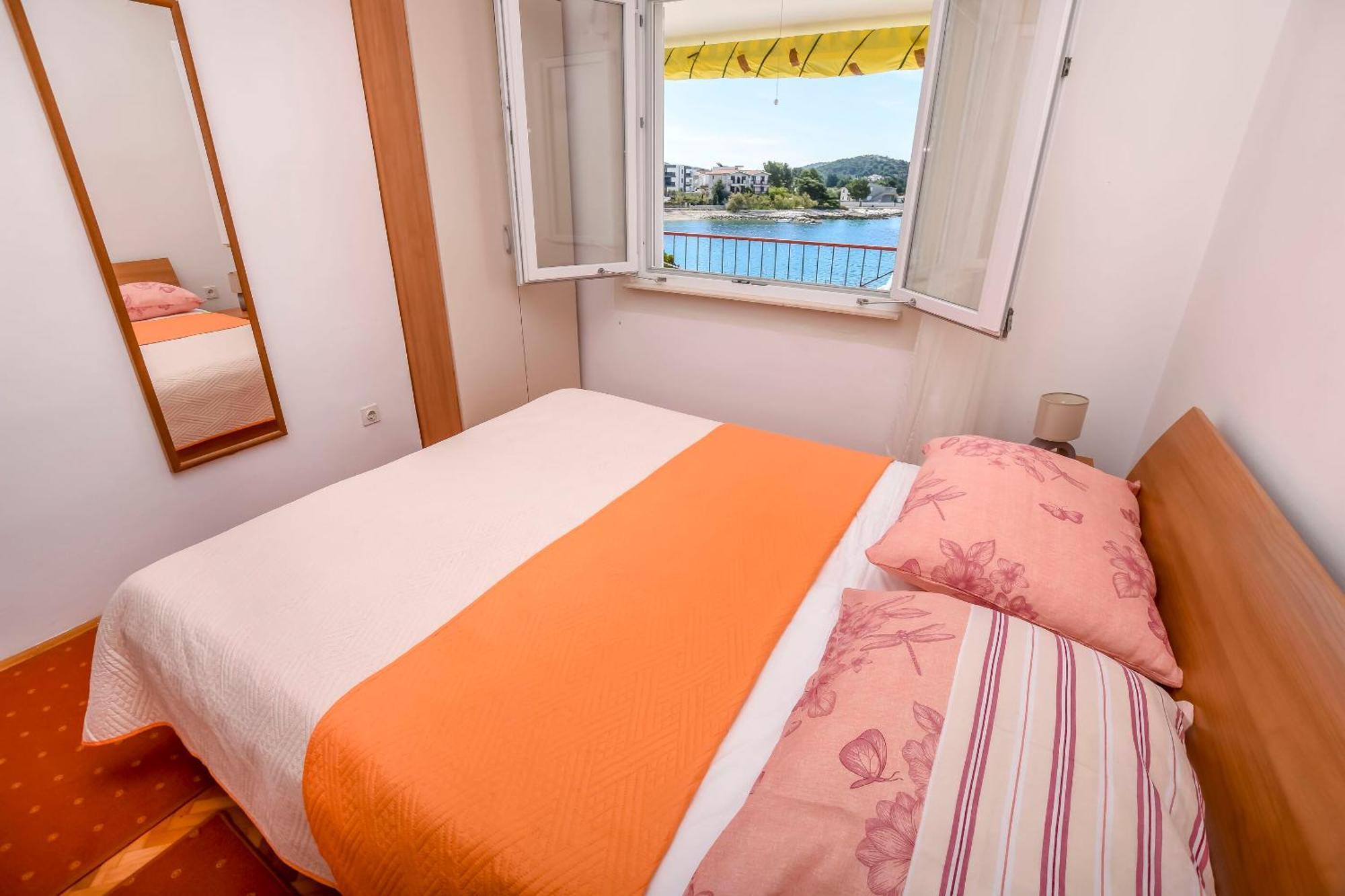 Apartments Zivana Rogoznica  Εξωτερικό φωτογραφία