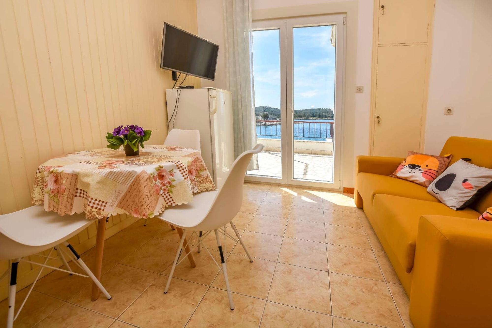 Apartments Zivana Rogoznica  Εξωτερικό φωτογραφία
